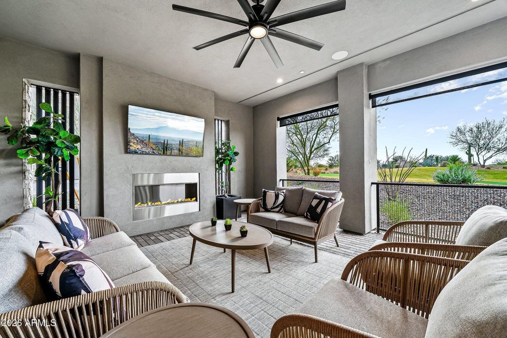 37200 N CAVE CREEK Road 1119, Scottsdale, AZ 85262