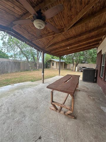 17002 Westminster Village Court, Houston, TX 77084