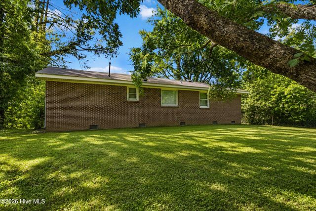 4910 White Oak Loop, Wilson, NC 27893