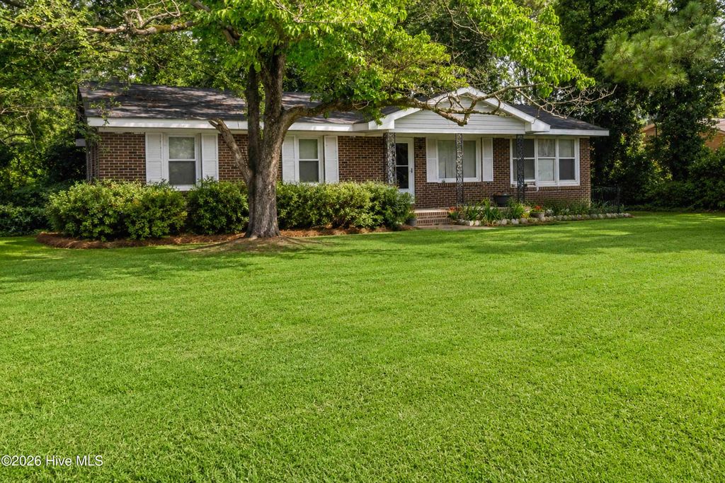 4910 White Oak Loop, Wilson, NC 27893