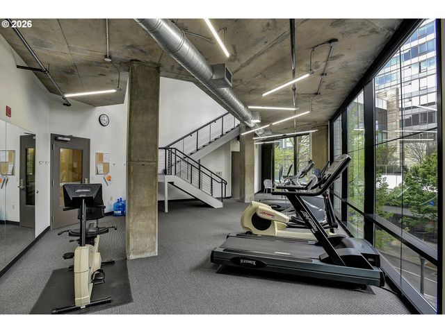 1030 Nw 12TH Ave 330, Portland, OR 97209