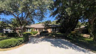 5715 Trail Lake Drive, Arlington, TX 76016
