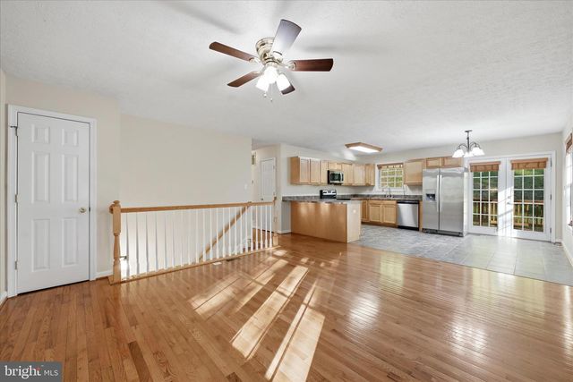 142 SPRING HOLLOW RD, Front Royal, VA 22630