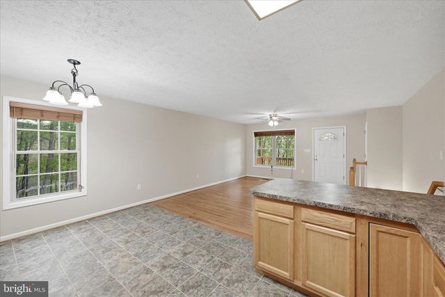 142 SPRING HOLLOW RD, Front Royal, VA 22630