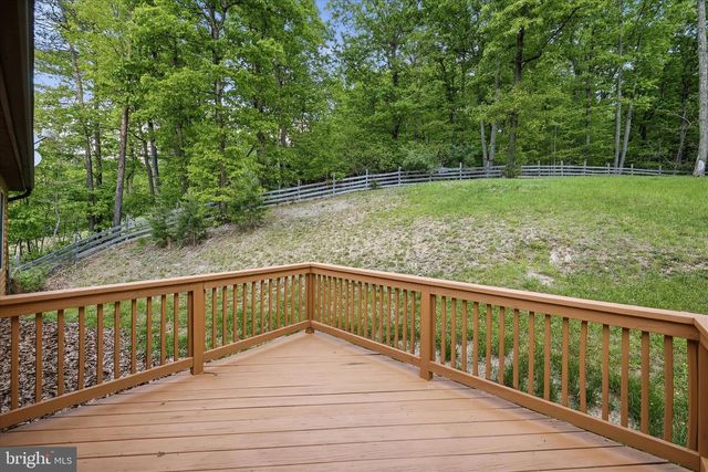 142 SPRING HOLLOW RD, Front Royal, VA 22630