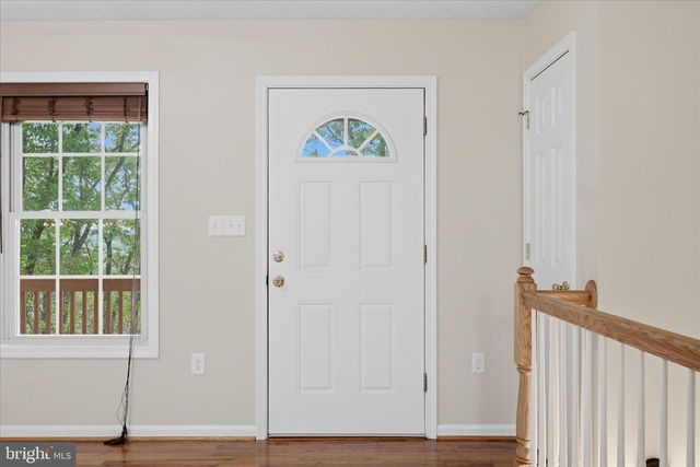 142 SPRING HOLLOW RD, Front Royal, VA 22630