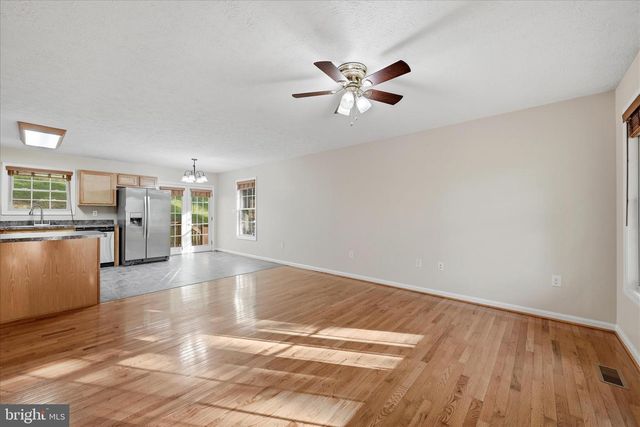 142 SPRING HOLLOW RD, Front Royal, VA 22630