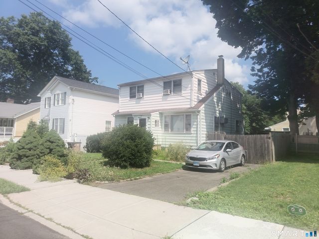 98 Holcomb Avenue, Stamford, CT 06906
