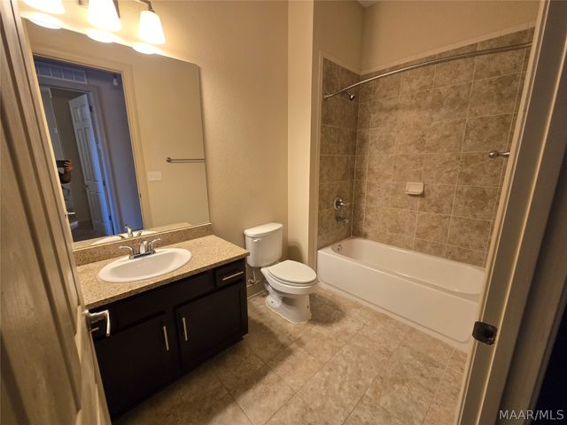 79 Commerce Street 201, Montgomery, AL 36104