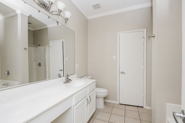 4713 Palm Ridge Drive, Fort Worth, TX 76133