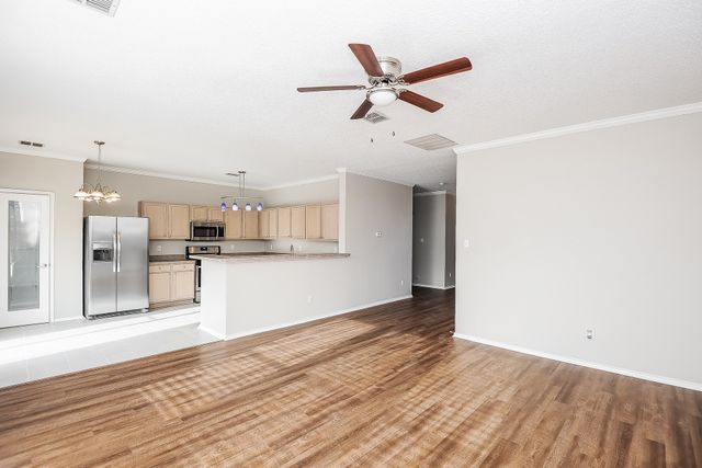 4713 Palm Ridge Drive, Fort Worth, TX 76133