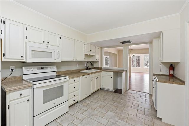 6500 Gaines Ferry Road I-4, Flowery Branch, GA 30542