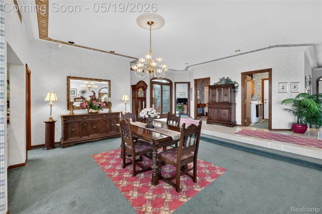 24 Chateaux Du Lac, Fenton Charter Township, MI 48430