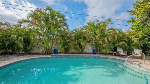 2904 HOMASASSA ROAD, Sarasota, FL 34239