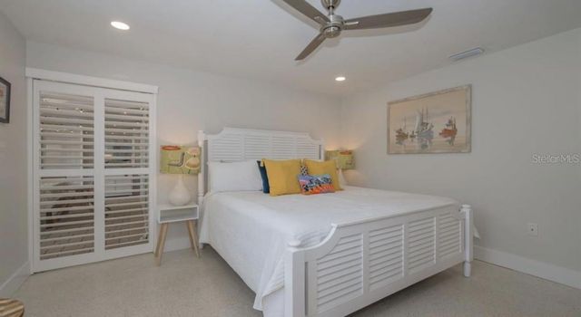 2904 HOMASASSA ROAD, Sarasota, FL 34239