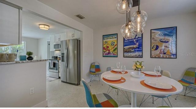 2904 HOMASASSA ROAD, Sarasota, FL 34239