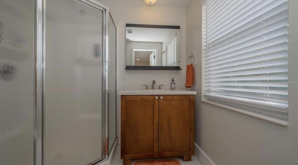 Image 21 of property listing at 2904 HOMASASSA ROAD, Sarasota, FL 34239