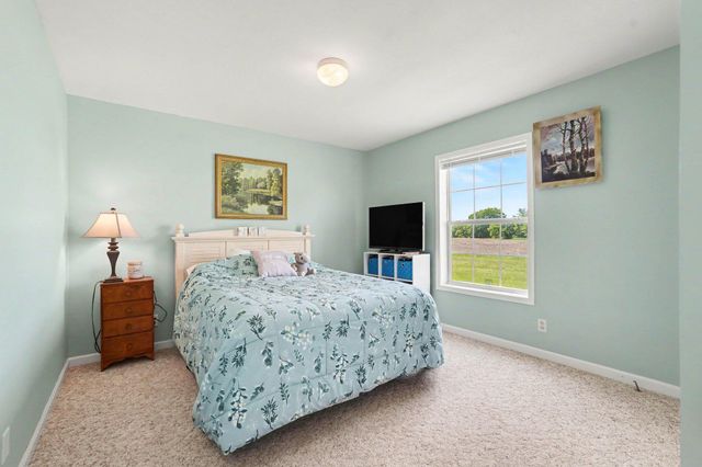 3325 Price Road, Ravenna Twp, MI 49451