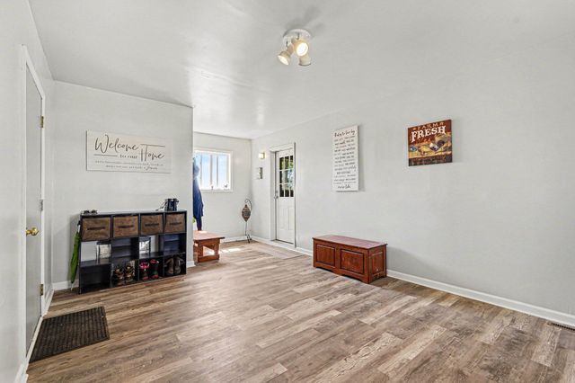 3325 Price Road, Ravenna Twp, MI 49451