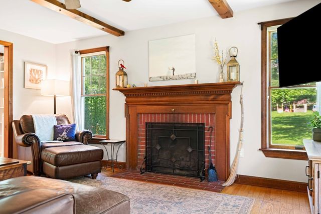 102 Elm St, Newbury, MA 01922