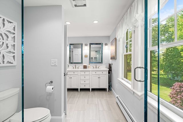 102 Elm St, Newbury, MA 01922