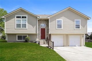 12210 E 56th Terrace, Kansas City, MO 64133