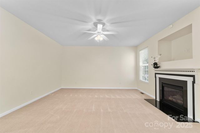 1043 Boxelder Lane, Charlotte, NC 28262