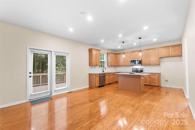 1043 Boxelder Lane, Charlotte, NC 28262