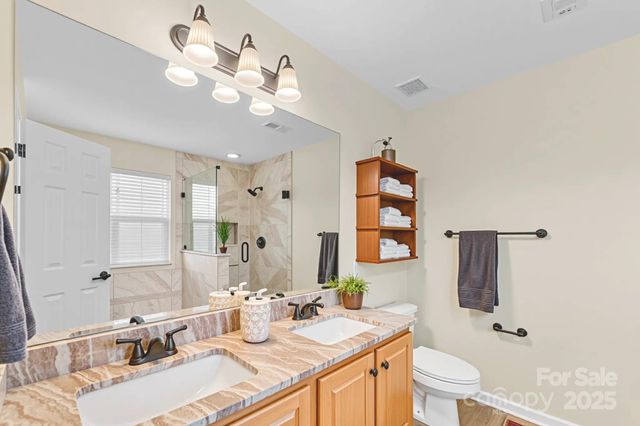 1043 Boxelder Lane, Charlotte, NC 28262