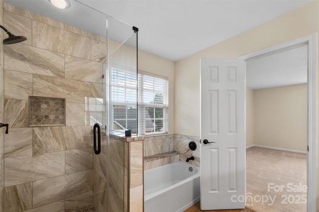 1043 Boxelder Lane, Charlotte, NC 28262