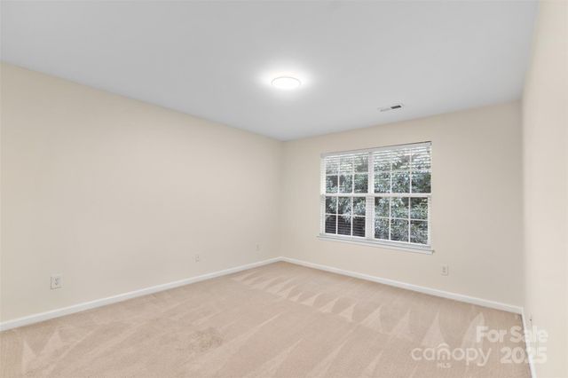 1043 Boxelder Lane, Charlotte, NC 28262