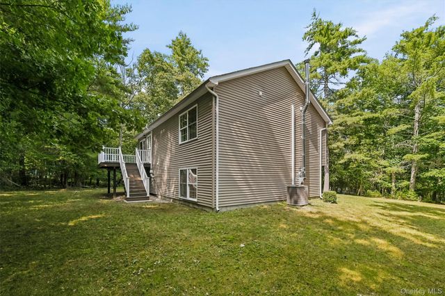 135 Old Forestburg Road, Sparrowbush, NY 12780