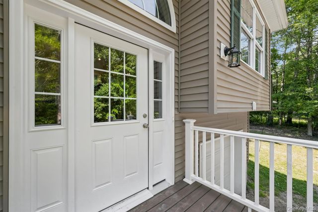 135 Old Forestburg Road, Sparrowbush, NY 12780