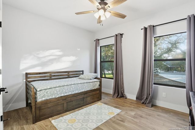 574 Indian Scout, Spring Branch, TX 78070