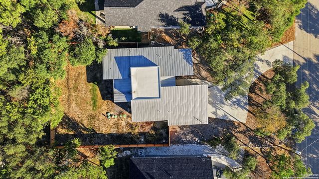 574 Indian Scout, Spring Branch, TX 78070