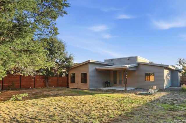 574 Indian Scout, Spring Branch, TX 78070