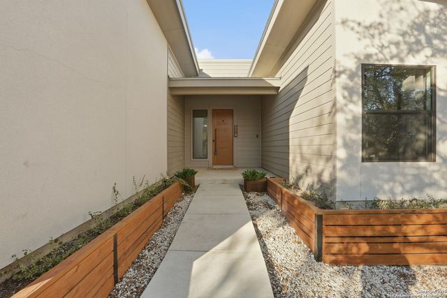 574 Indian Scout, Spring Branch, TX 78070