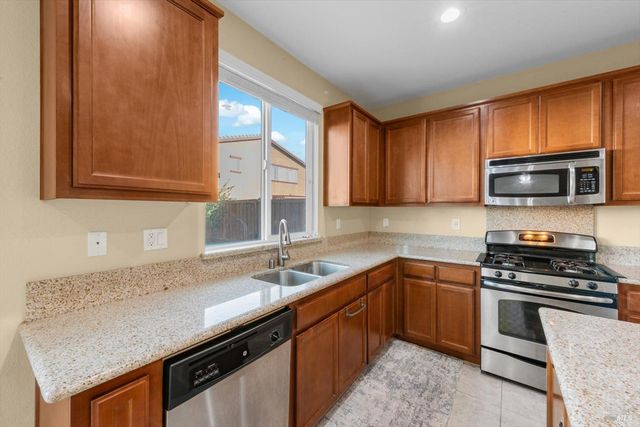 7079 Westminster Ct, Vacaville, CA 95687