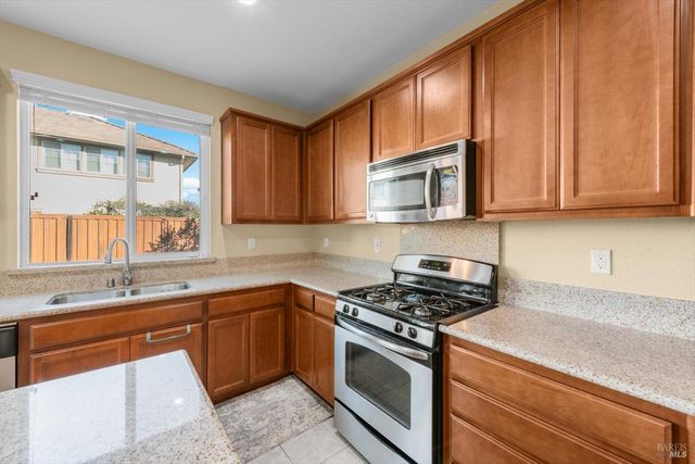 7079 Westminster Ct, Vacaville, CA 95687