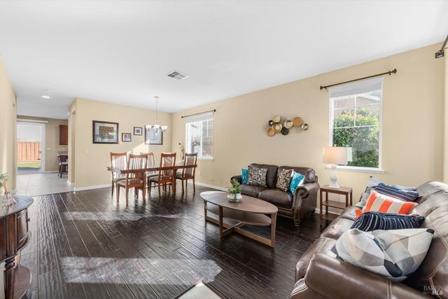 7079 Westminster Ct, Vacaville, CA 95687