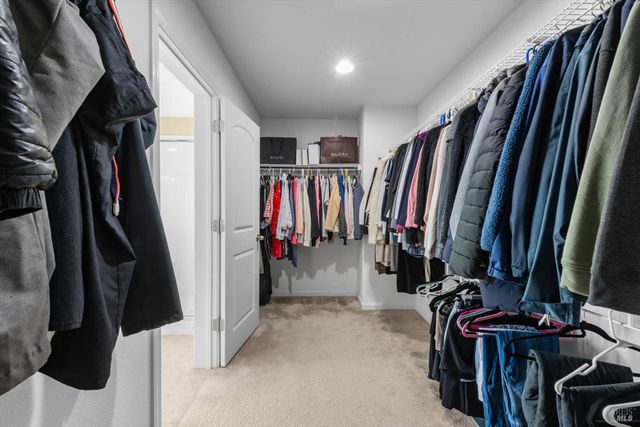 7079 Westminster Ct, Vacaville, CA 95687