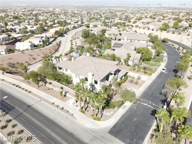 861 Majestic Ridge Court, Henderson, NV 89052