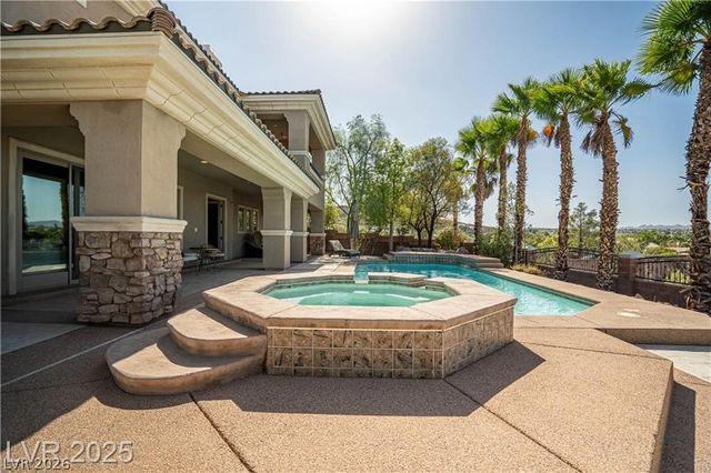 861 Majestic Ridge Court, Henderson, NV 89052
