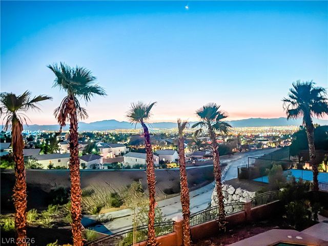 861 Majestic Ridge Court, Henderson, NV 89052