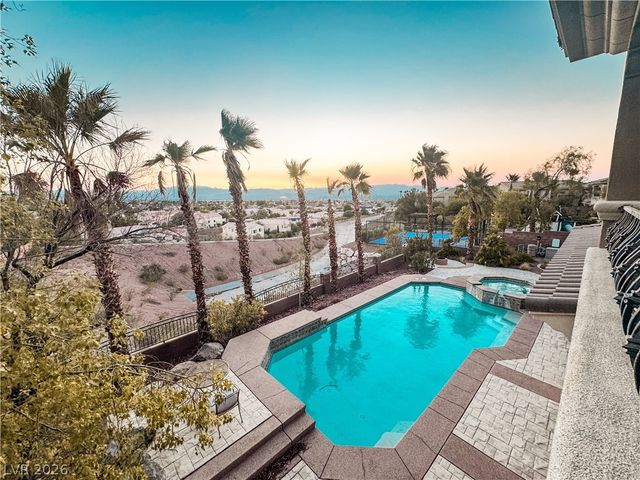 861 Majestic Ridge Court, Henderson, NV 89052