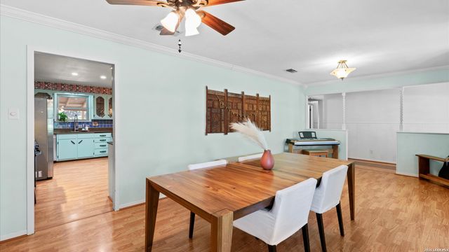 111 Mission, New Braunfels, TX 78130