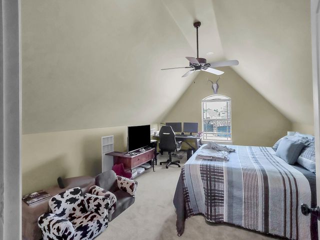 105 Jorden Gage Lane, Lumberton, TX 77657