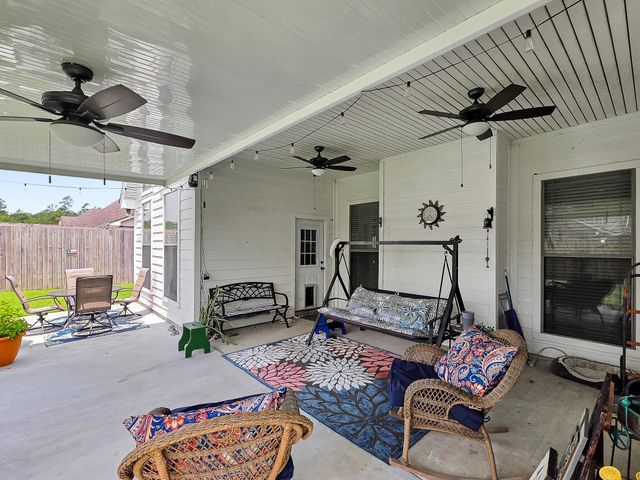 105 Jorden Gage Lane, Lumberton, TX 77657