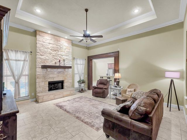 105 Jorden Gage Lane, Lumberton, TX 77657