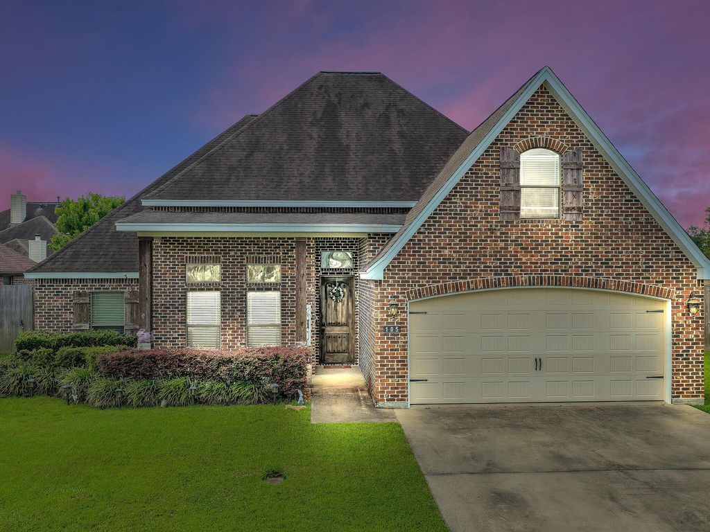 105 Jorden Gage Lane, Lumberton, TX 77657